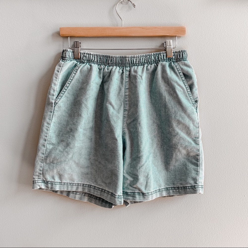 White Stag • Bermuda/mom cotton denim shorts